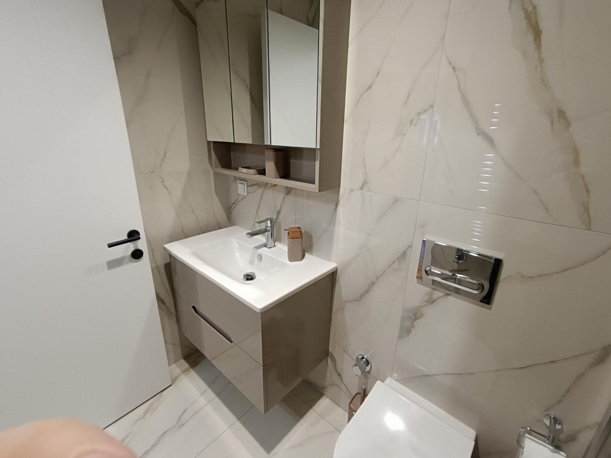 Anika Luxury Apartment At Diamond Center Skopje Luaran gambar