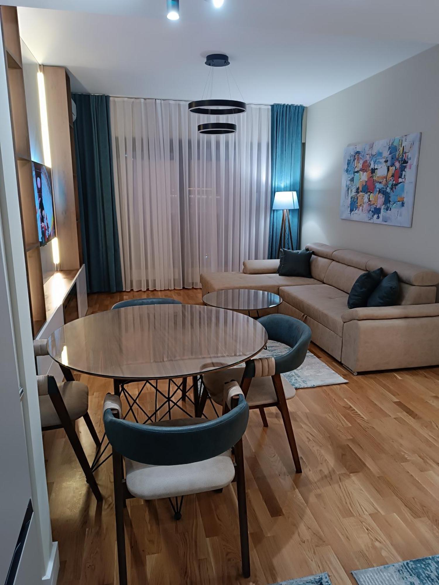 Anika Luxury Apartment At Diamond Center Skopje Luaran gambar
