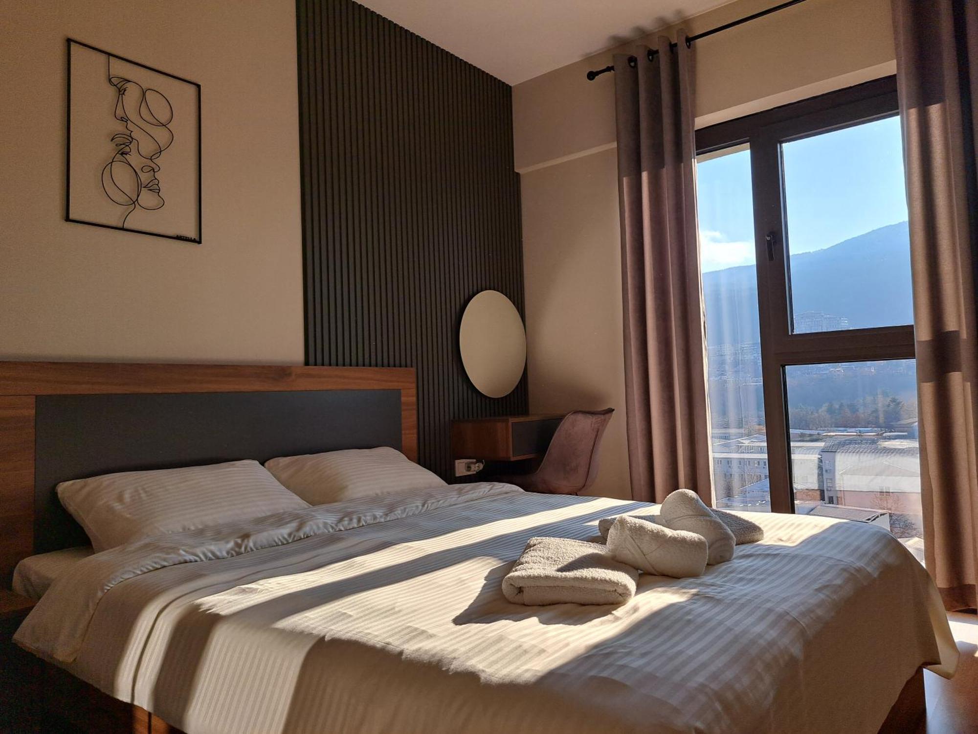 Anika Luxury Apartment At Diamond Center Skopje Luaran gambar